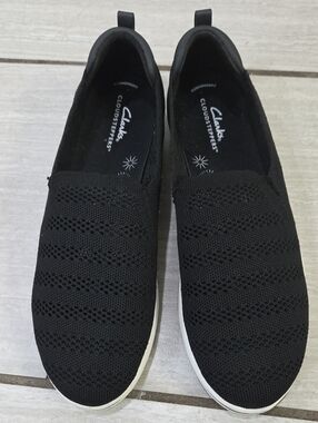 Clarks Black Knit Slip-On Cloudsteppers Loafers